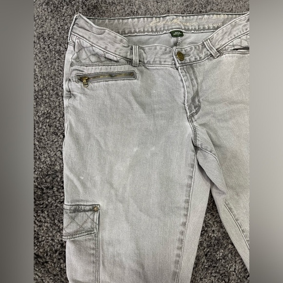Eddie Bauer Modern slim fit cargo pockets light gray low rise denim jeans size 8 - Picture 6 of 16